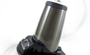 Arizer Extreme Q Vaporizer Test (Video)