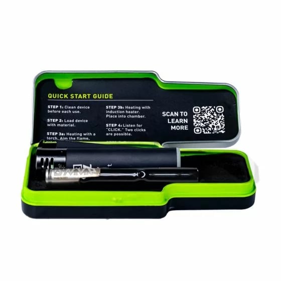 DynaVap G3 Vaporizer-Set in offener Hülle, mit Edelstahlkomponenten für das tragbare Verdampfen von trockenen Kräutern – ideal für Cannabis-Liebhaber.