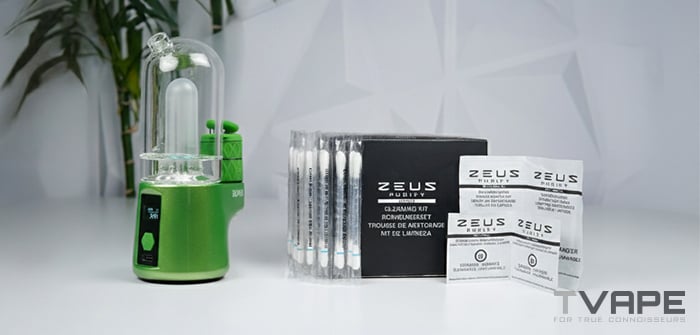 Bomb Magloud E Rig wird mit Reinigungszubehör gezeigt