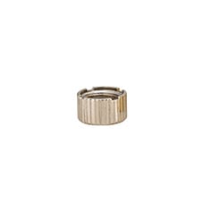 In the box: lightly used - zeus ion-kleiner magnetischer adapter