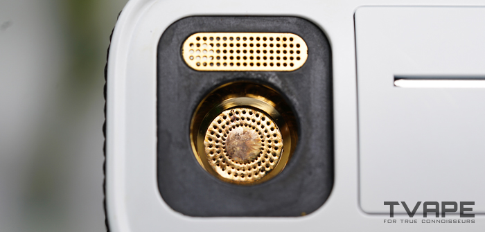 AirVape Legacy Core Vaporizer für trockene Kräuter – eine Nahaufnahme der mit 24-Karat-Gold plattierten Heizkammer